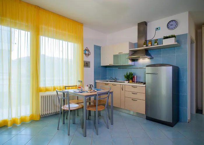 アパート Souvenir 2 *