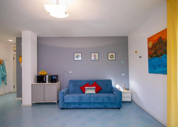 Souvenir 2 アパート *