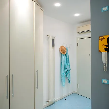 Apartamento Souvenir 2 *